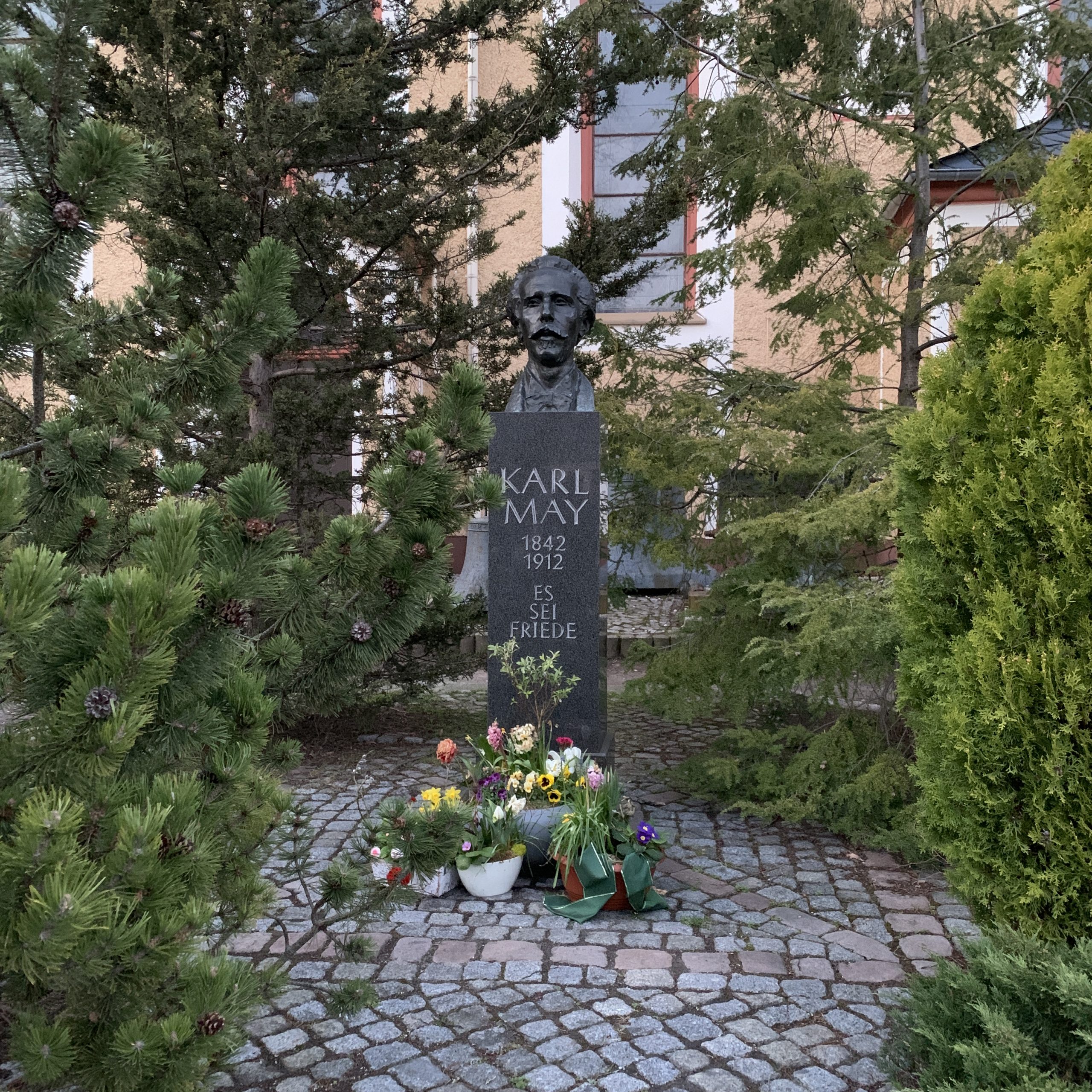 Trauergedichte Von Karl May Bestattungshaus Schuppel